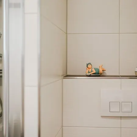 Ostsee_gru_ _ Objekt רוסטוק